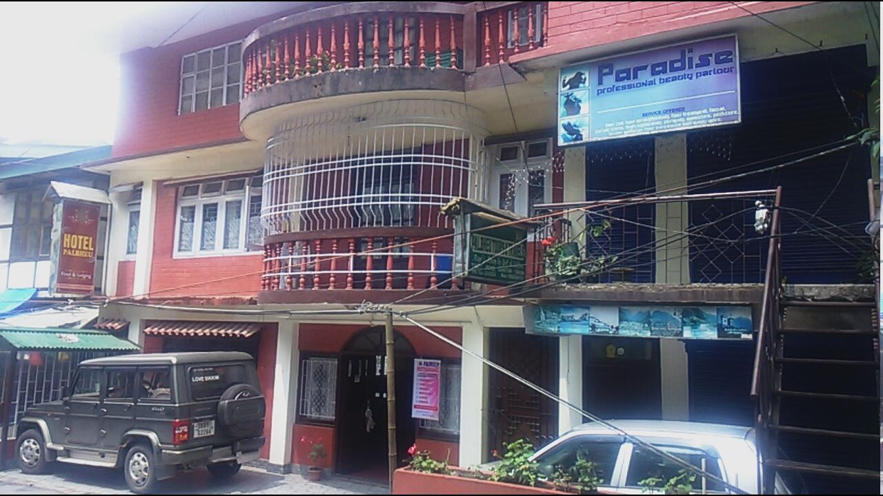 Hotel Palbheu Gangtok Esterno foto